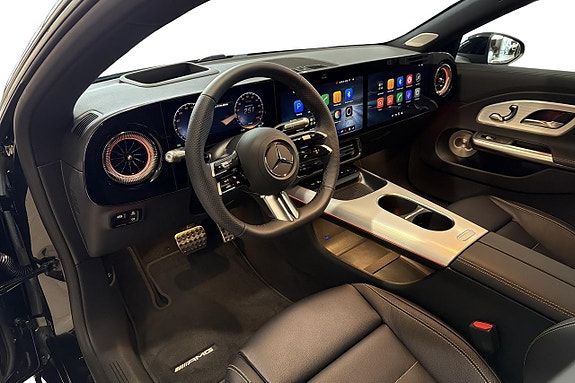 Mercedes-Benz CLA350 6 of 14