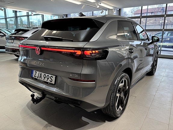 Volkswagen T-Roc 4 of 21