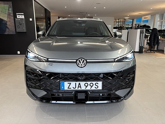 Volkswagen T-Roc 2 of 21
