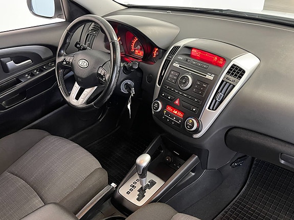 Kia Ceed 9 of 12