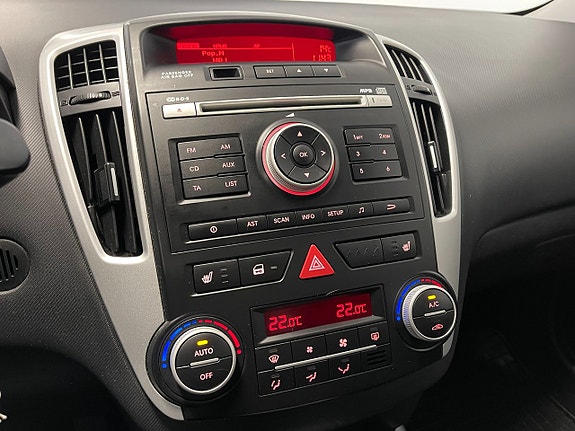 Kia Ceed 12 of 12