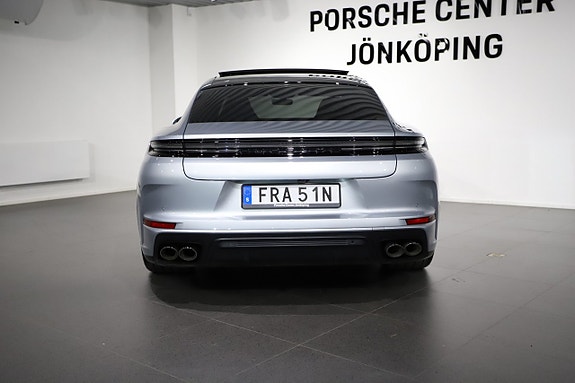 Porsche Panamera 4 7 of 23