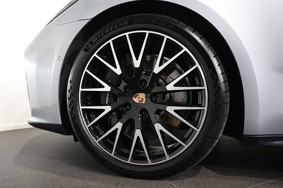 Porsche Panamera 4 23 of 23