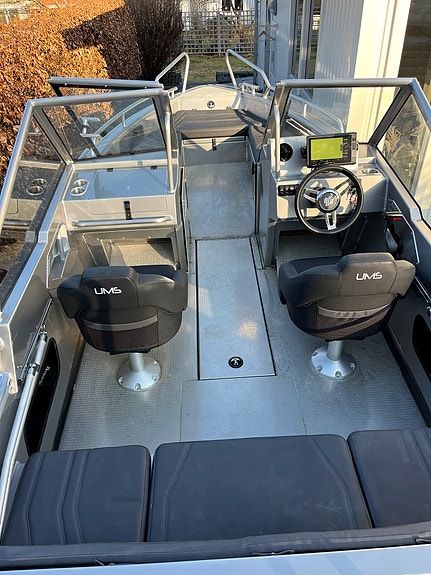 UMS 585DC med Selva 115 XSR XL 9 of 16