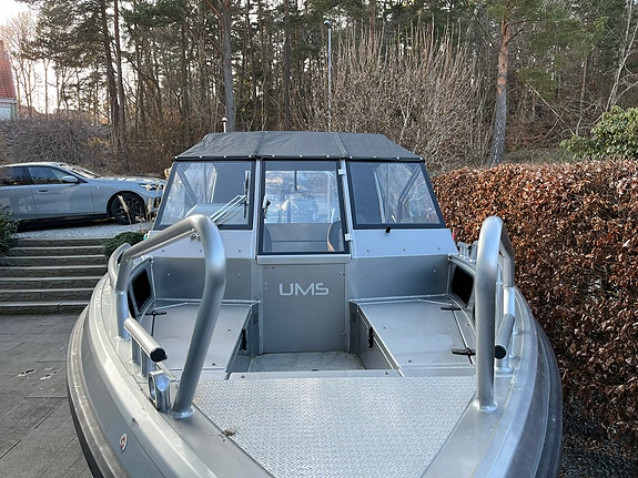 UMS 585DC med Selva 115 XSR XL 7 of 16