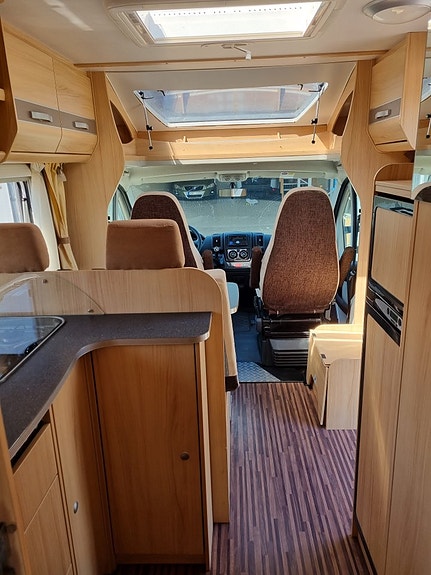 Sunlight T69 Fiat 2.3 131Hk, Sunlight T69, Capron Campervan 12 of 30