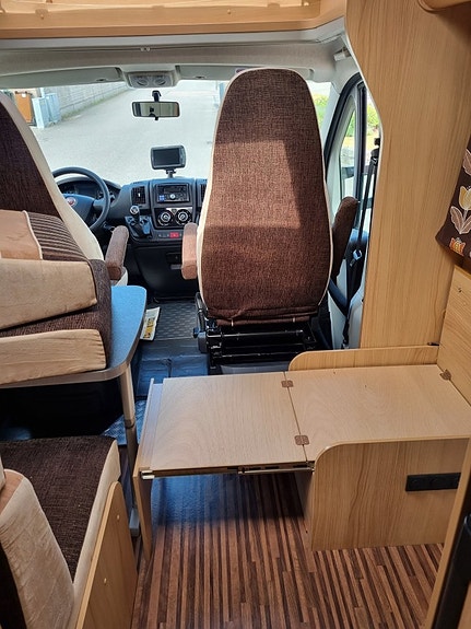 Sunlight T69 Fiat 2.3 131Hk, Sunlight T69, Capron Campervan 16 of 30