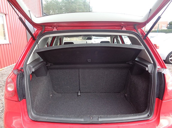 Volkswagen Golf V 10 of 14