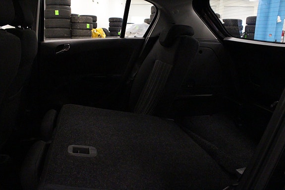 Opel Corsa 18 of 18