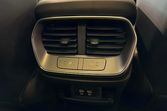 BYD Sealion 7 6 of 23