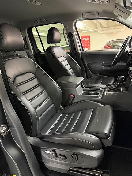 Volkswagen Amarok 14 of 25