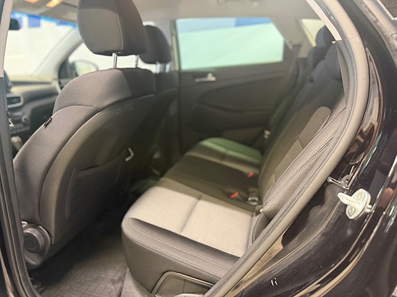 Hyundai Tucson 6 of 10