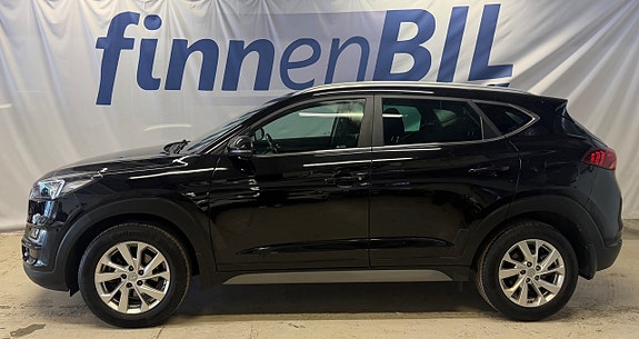 Hyundai Tucson 2 of 5