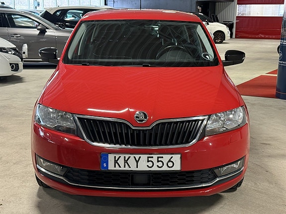 Skoda Rapid Spaceback 2 of 5