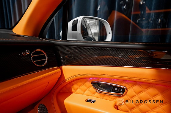 Bentley Bentayga 26 of 29