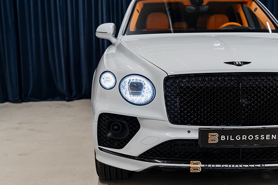 Bentley Bentayga 11 of 29