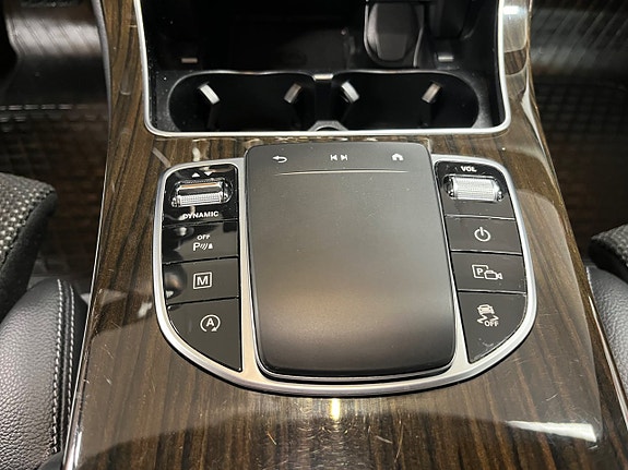 Mercedes-Benz GLC200 d 20 of 25