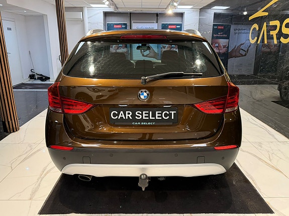 BMW X1 4 of 5