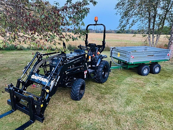 Paketpris Traktor Captain 263 4wd