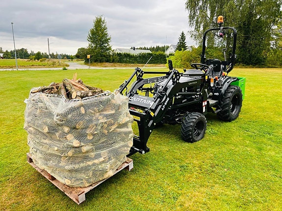 Paketpris Traktor Captain 263 4wd 8 of 12