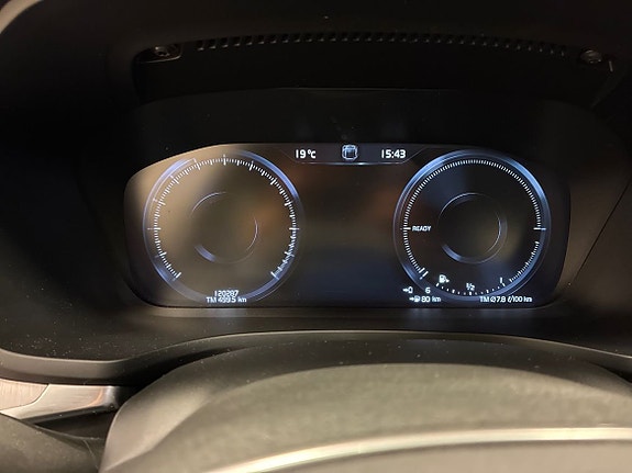 Volvo V60 11 of 17