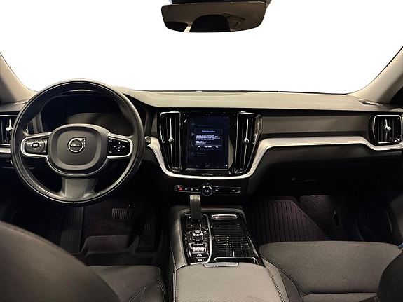 Volvo V60 5 of 17