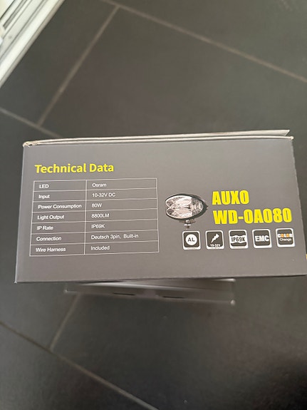 Product image 2 of 2