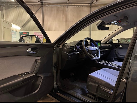 Seat Leon 8 of 17