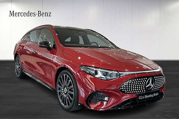 Mercedes-Benz CLA350 2 of 5