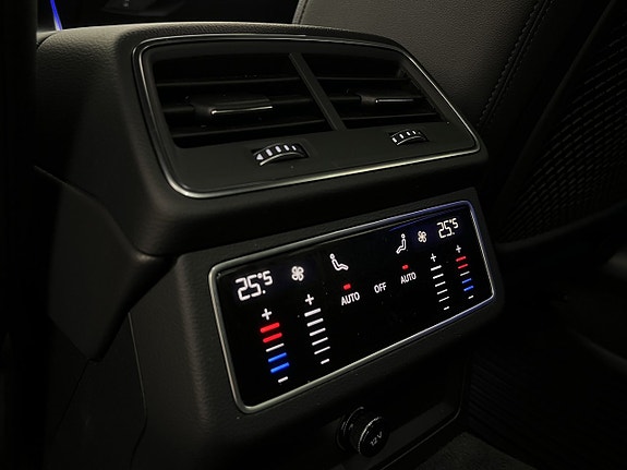 Audi A6 24 of 30