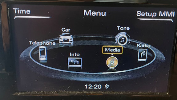 Audi Q3 12 of 17
