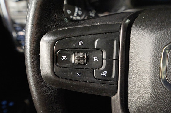 GMC Sierra 18 of 28