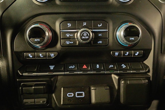GMC Sierra 15 of 28