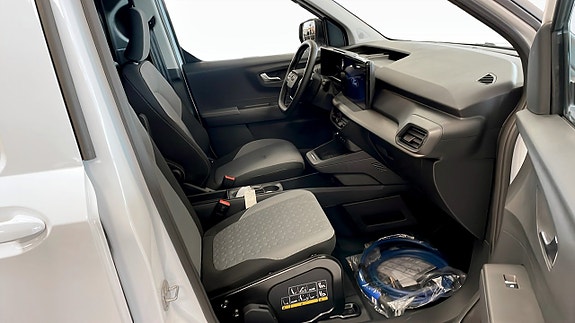 Ford E-Courier 3 of 5