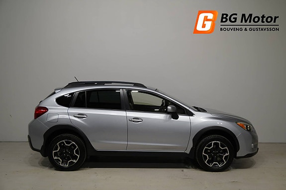 Subaru XV 2 of 5