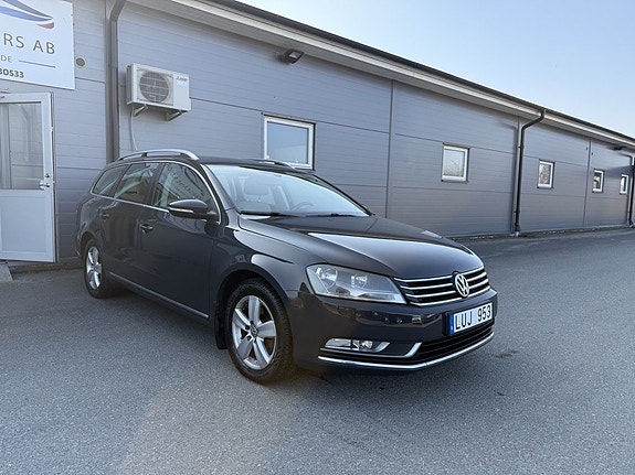 Volkswagen Passat 3 of 5