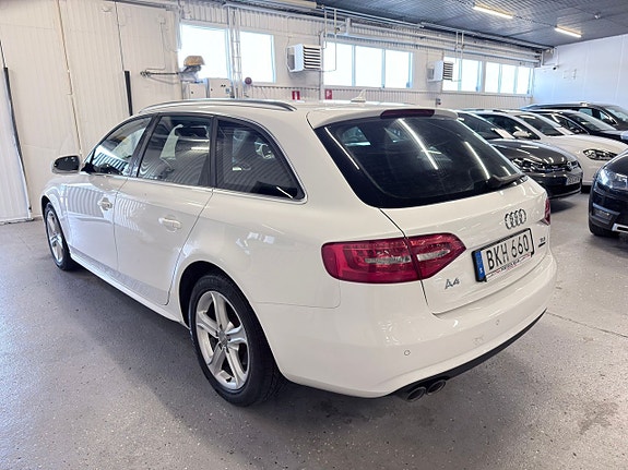 Audi A4 6 of 19