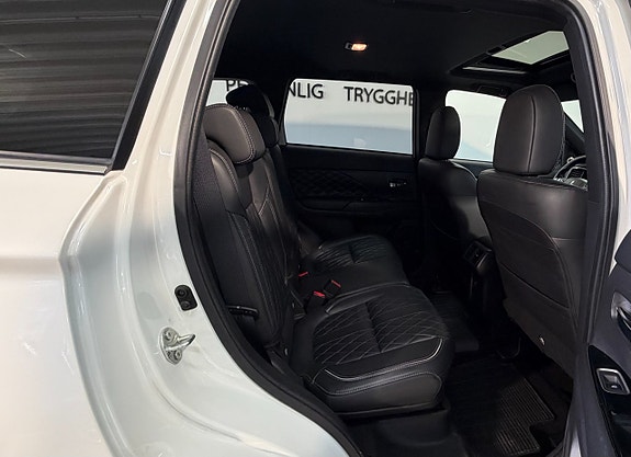 Mitsubishi Outlander 17 of 18