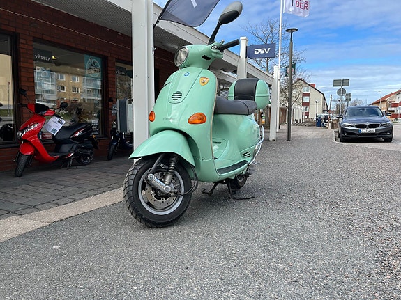 Vespa ET4 Lätt mc, 125cc
