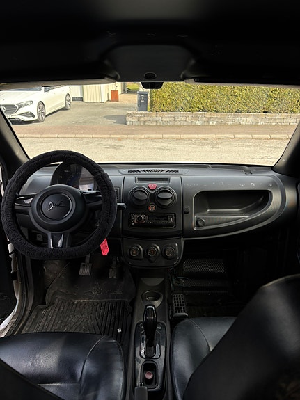 Microcar Due 5 of 6