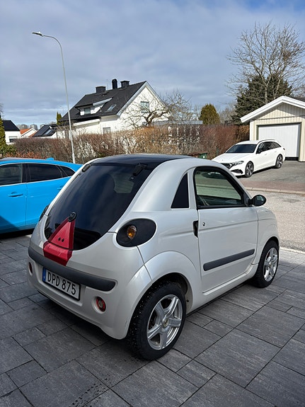 Microcar Due 4 of 6
