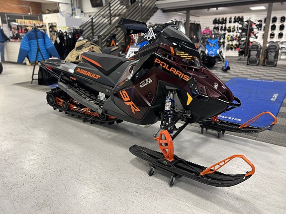 Polaris 9R Switchback Assault 146 2025