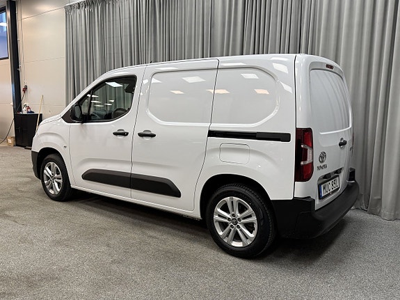 Toyota Proace City 3 of 5