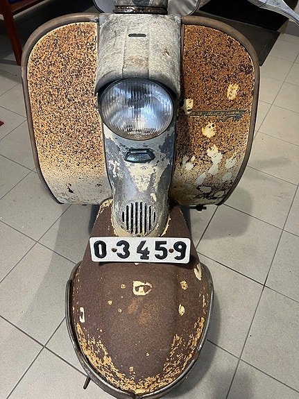 Lambretta TV 175 series 1 9 of 16