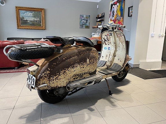Lambretta TV 175 series 1 6 of 16