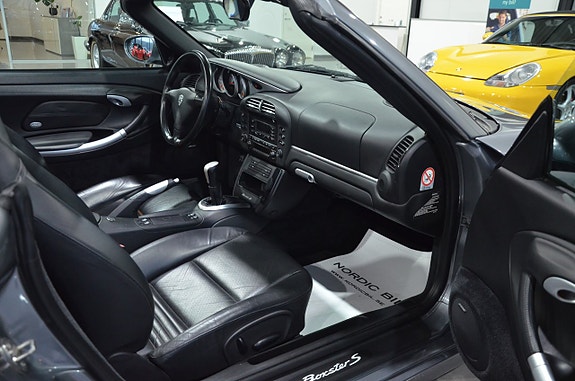 Porsche Boxster S 15 of 23