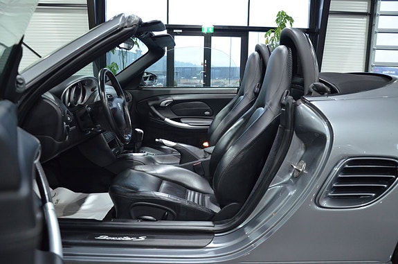 Porsche Boxster S 11 of 23