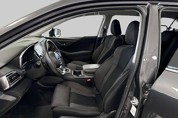 Subaru Outback 8 of 12