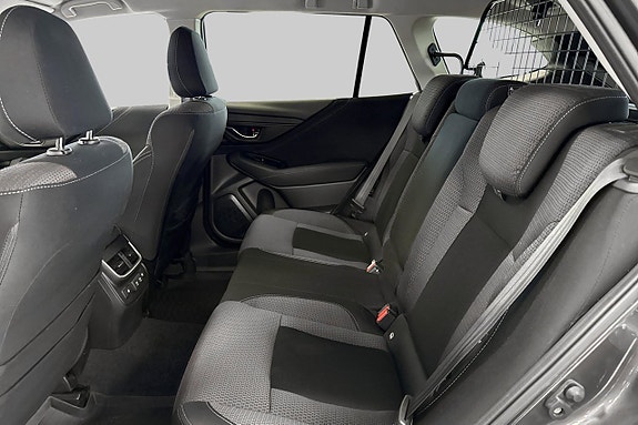 Subaru Outback 9 of 12