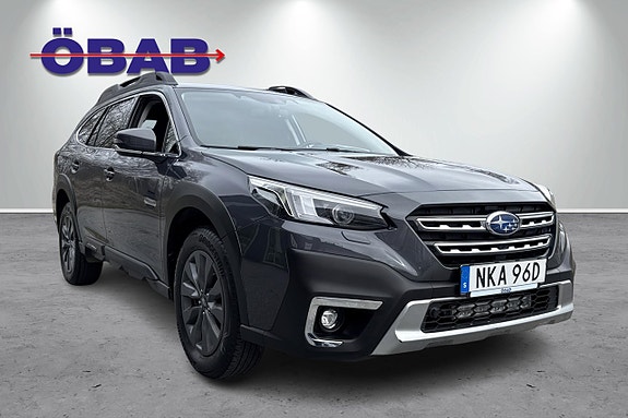Subaru Outback 3 of 5